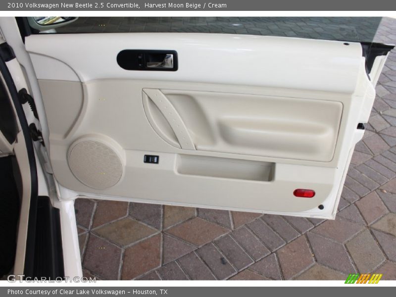 Harvest Moon Beige / Cream 2010 Volkswagen New Beetle 2.5 Convertible