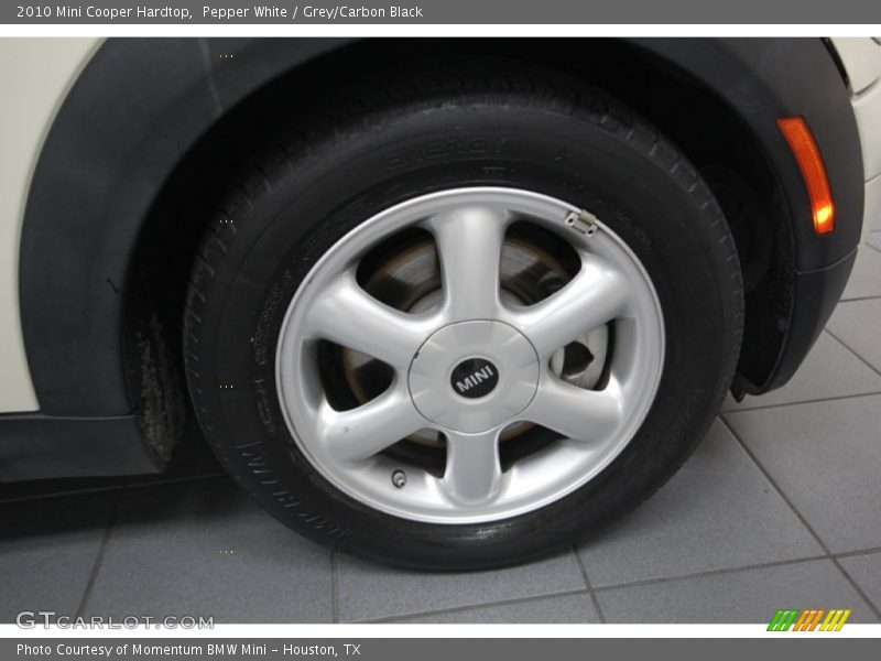 Pepper White / Grey/Carbon Black 2010 Mini Cooper Hardtop