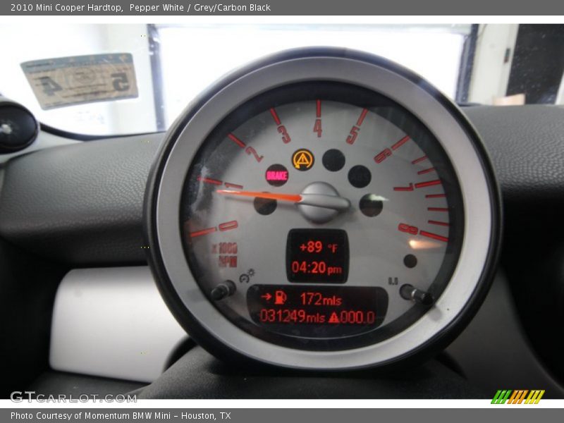 Pepper White / Grey/Carbon Black 2010 Mini Cooper Hardtop