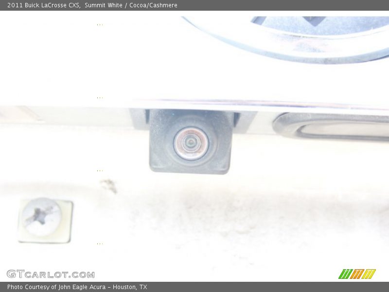 Summit White / Cocoa/Cashmere 2011 Buick LaCrosse CXS