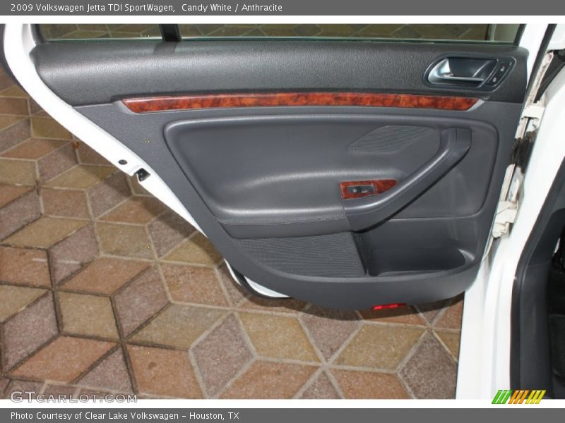 Candy White / Anthracite 2009 Volkswagen Jetta TDI SportWagen