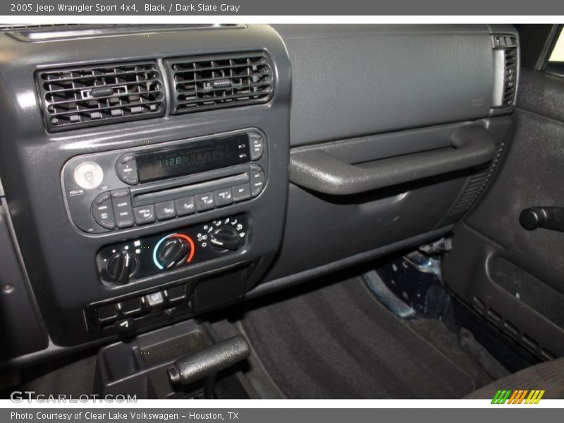 Black / Dark Slate Gray 2005 Jeep Wrangler Sport 4x4