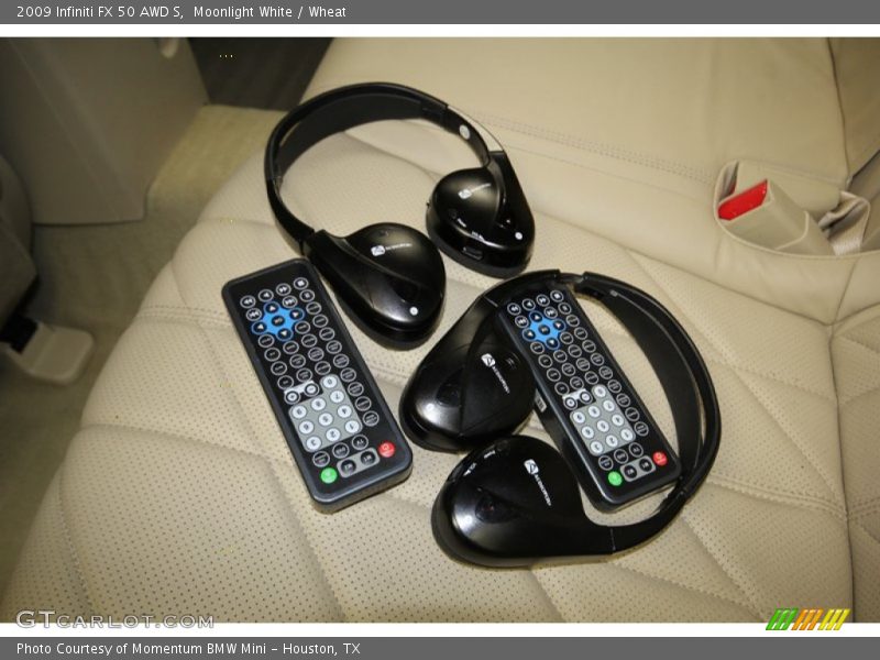 Moonlight White / Wheat 2009 Infiniti FX 50 AWD S
