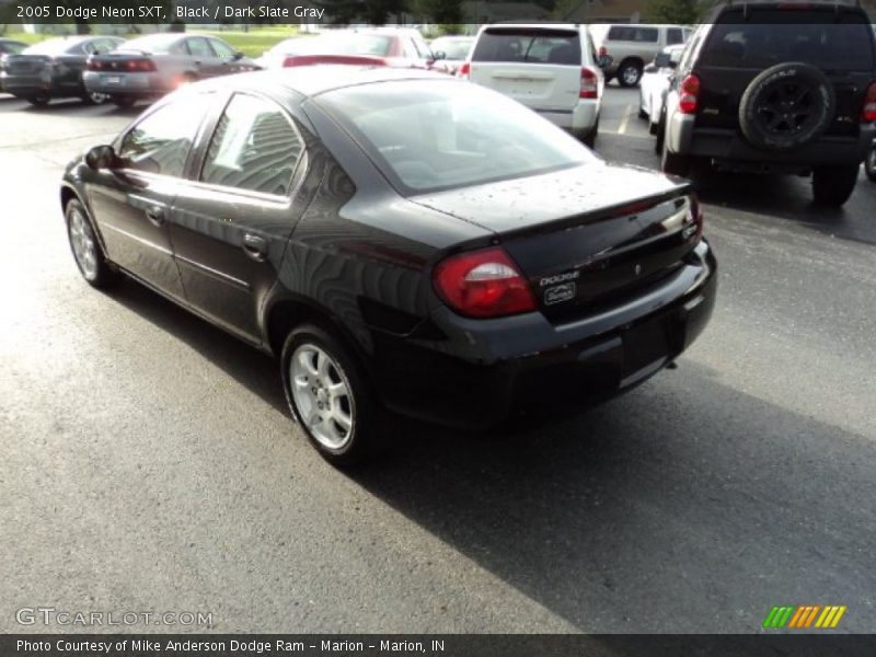 Black / Dark Slate Gray 2005 Dodge Neon SXT
