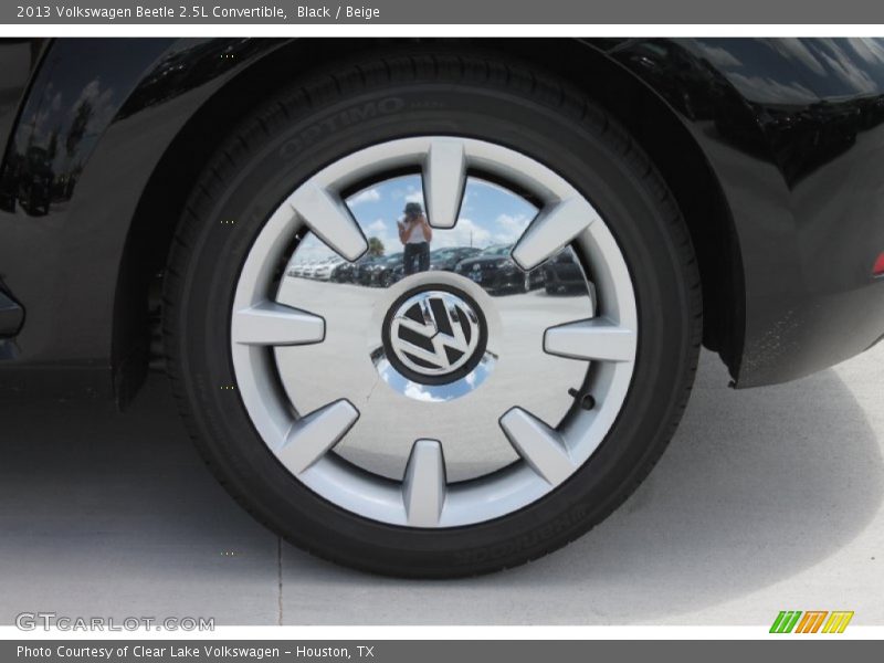 Black / Beige 2013 Volkswagen Beetle 2.5L Convertible