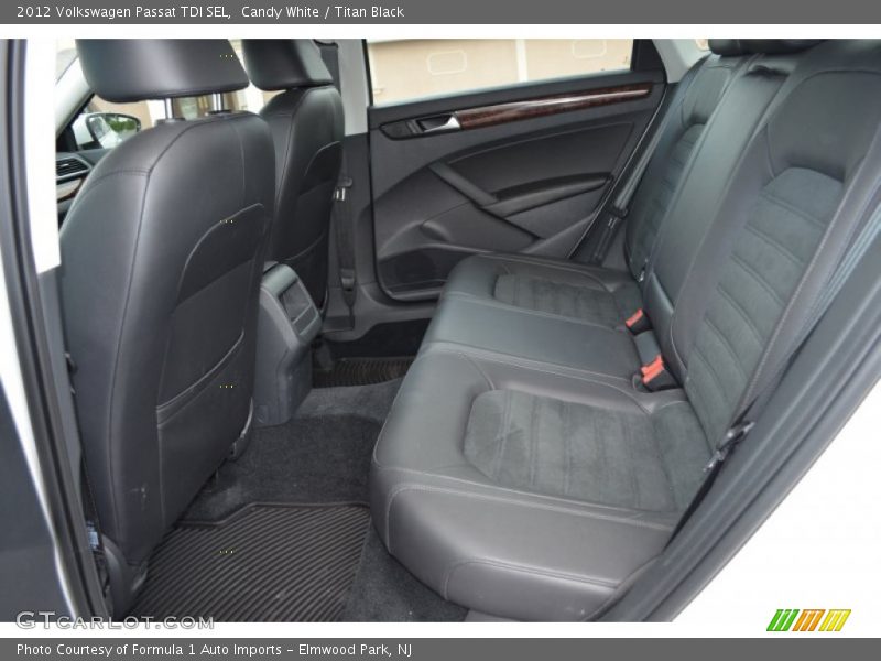 Candy White / Titan Black 2012 Volkswagen Passat TDI SEL