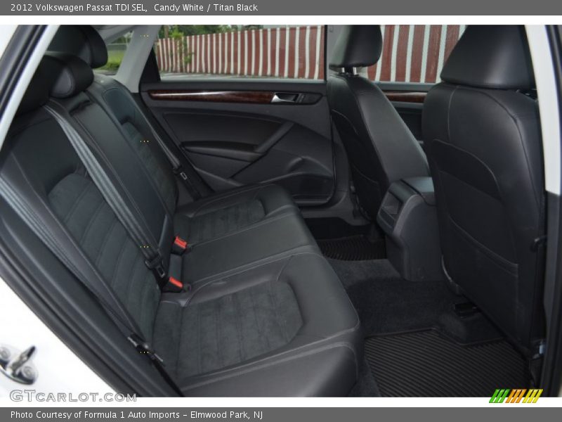 Candy White / Titan Black 2012 Volkswagen Passat TDI SEL