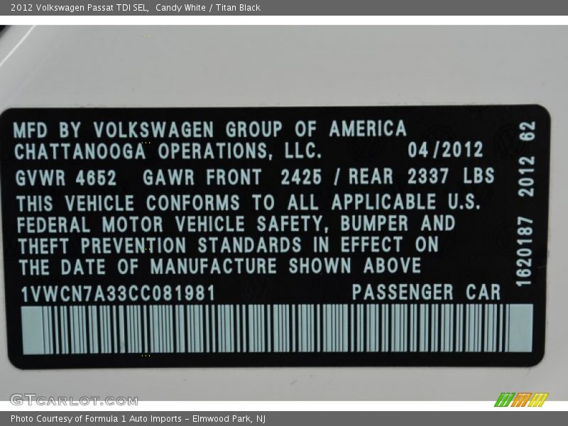 Candy White / Titan Black 2012 Volkswagen Passat TDI SEL