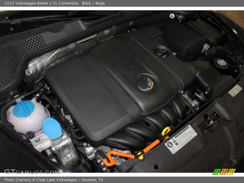 Black / Beige 2013 Volkswagen Beetle 2.5L Convertible