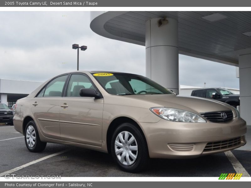 Desert Sand Mica / Taupe 2005 Toyota Camry LE