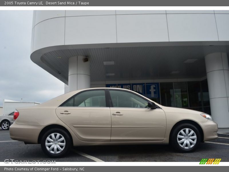 Desert Sand Mica / Taupe 2005 Toyota Camry LE
