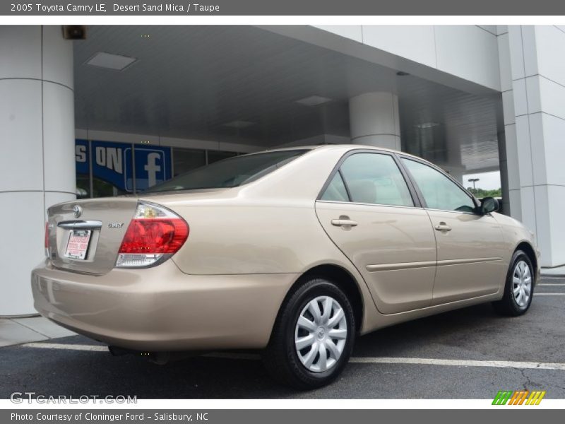 Desert Sand Mica / Taupe 2005 Toyota Camry LE