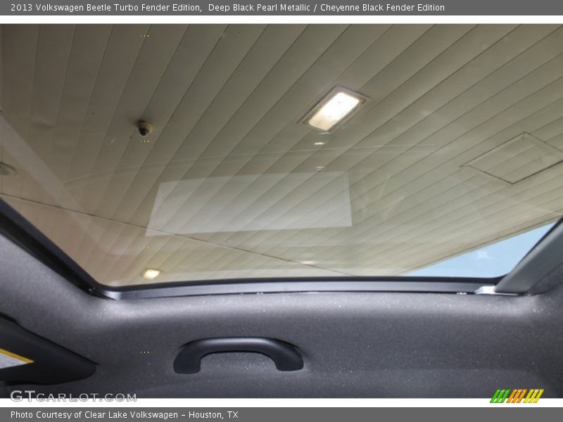 Deep Black Pearl Metallic / Cheyenne Black Fender Edition 2013 Volkswagen Beetle Turbo Fender Edition