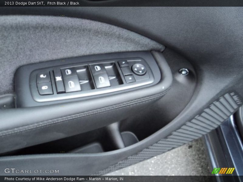 Pitch Black / Black 2013 Dodge Dart SXT