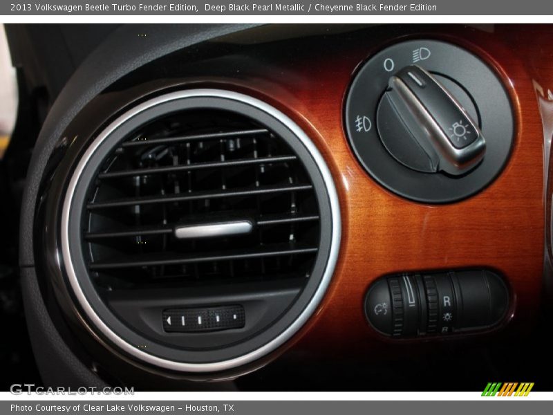 Deep Black Pearl Metallic / Cheyenne Black Fender Edition 2013 Volkswagen Beetle Turbo Fender Edition