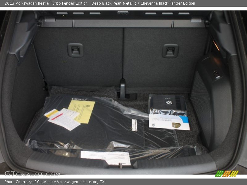 Deep Black Pearl Metallic / Cheyenne Black Fender Edition 2013 Volkswagen Beetle Turbo Fender Edition