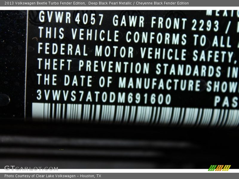 Deep Black Pearl Metallic / Cheyenne Black Fender Edition 2013 Volkswagen Beetle Turbo Fender Edition