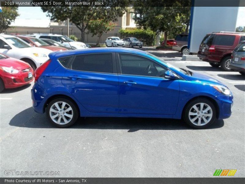 Marathon Blue / Black 2013 Hyundai Accent SE 5 Door