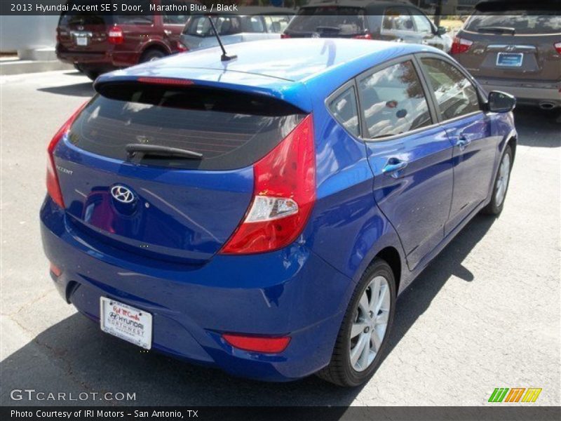 Marathon Blue / Black 2013 Hyundai Accent SE 5 Door