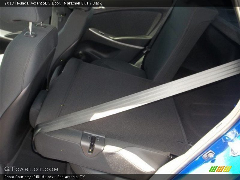 Marathon Blue / Black 2013 Hyundai Accent SE 5 Door
