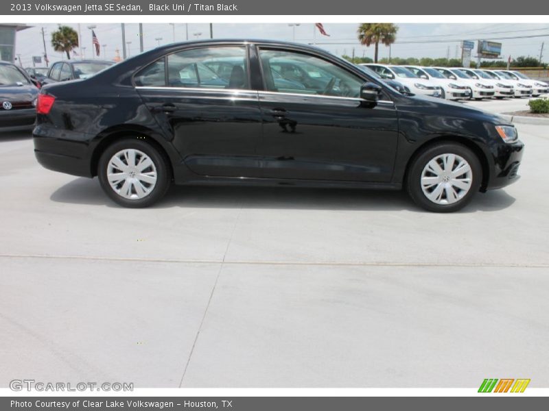 Black Uni / Titan Black 2013 Volkswagen Jetta SE Sedan