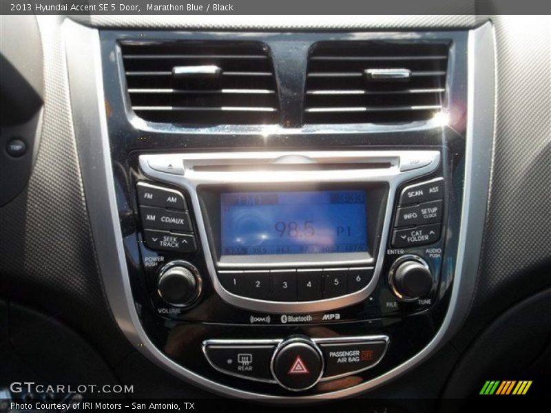 Marathon Blue / Black 2013 Hyundai Accent SE 5 Door