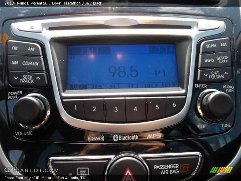 Marathon Blue / Black 2013 Hyundai Accent SE 5 Door