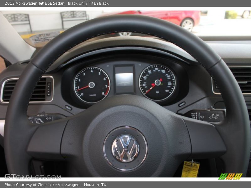 Black Uni / Titan Black 2013 Volkswagen Jetta SE Sedan