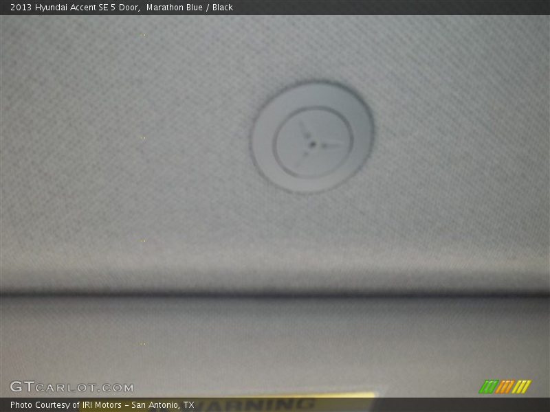 Marathon Blue / Black 2013 Hyundai Accent SE 5 Door