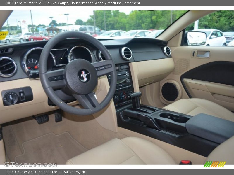 Performance White / Medium Parchment 2008 Ford Mustang V6 Deluxe Coupe