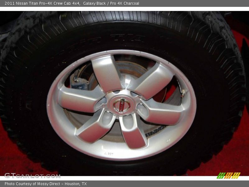 Galaxy Black / Pro 4X Charcoal 2011 Nissan Titan Pro-4X Crew Cab 4x4