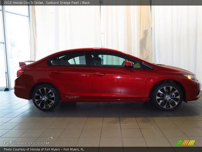 Sunburst Orange Pearl / Black 2013 Honda Civic Si Sedan