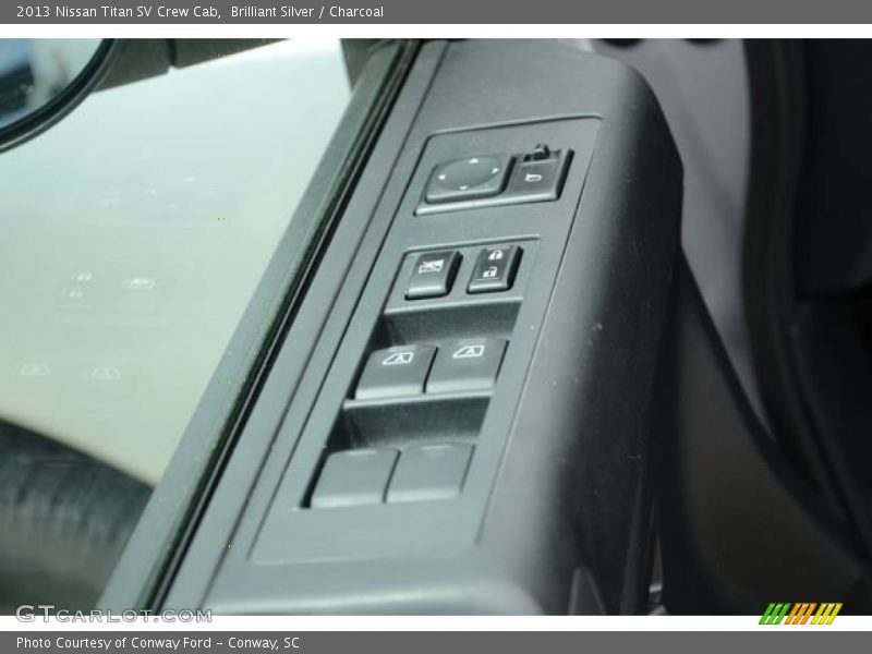 Brilliant Silver / Charcoal 2013 Nissan Titan SV Crew Cab