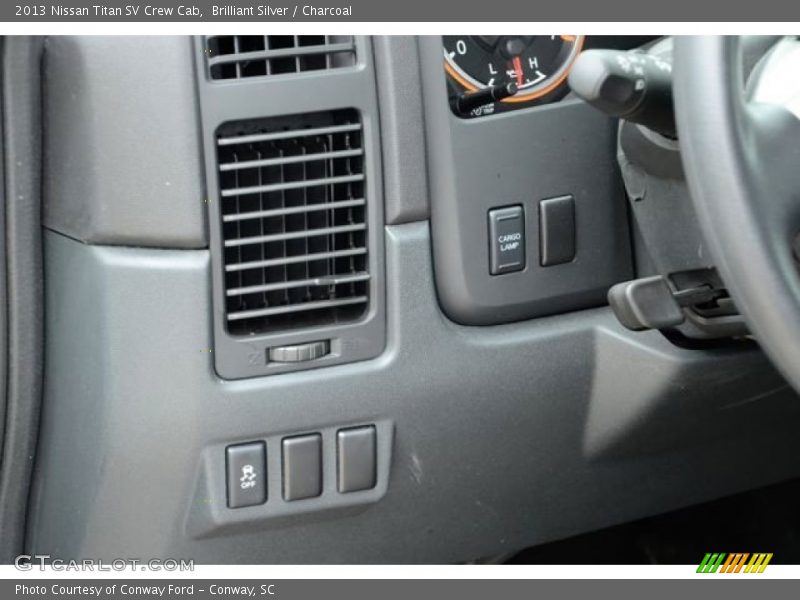 Brilliant Silver / Charcoal 2013 Nissan Titan SV Crew Cab