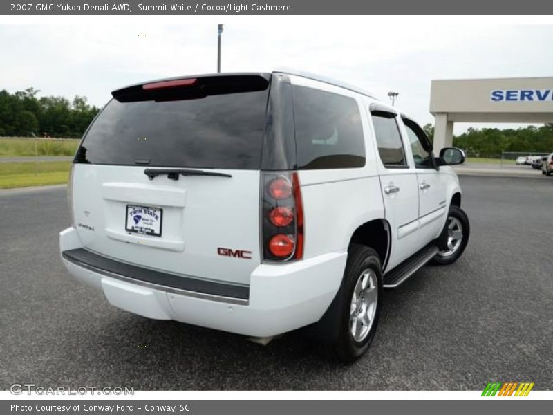 Summit White / Cocoa/Light Cashmere 2007 GMC Yukon Denali AWD