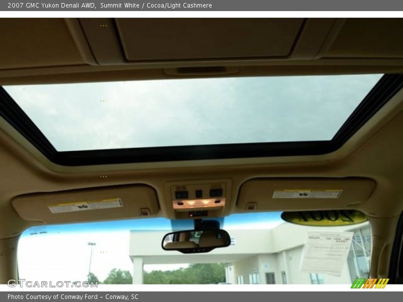 Summit White / Cocoa/Light Cashmere 2007 GMC Yukon Denali AWD