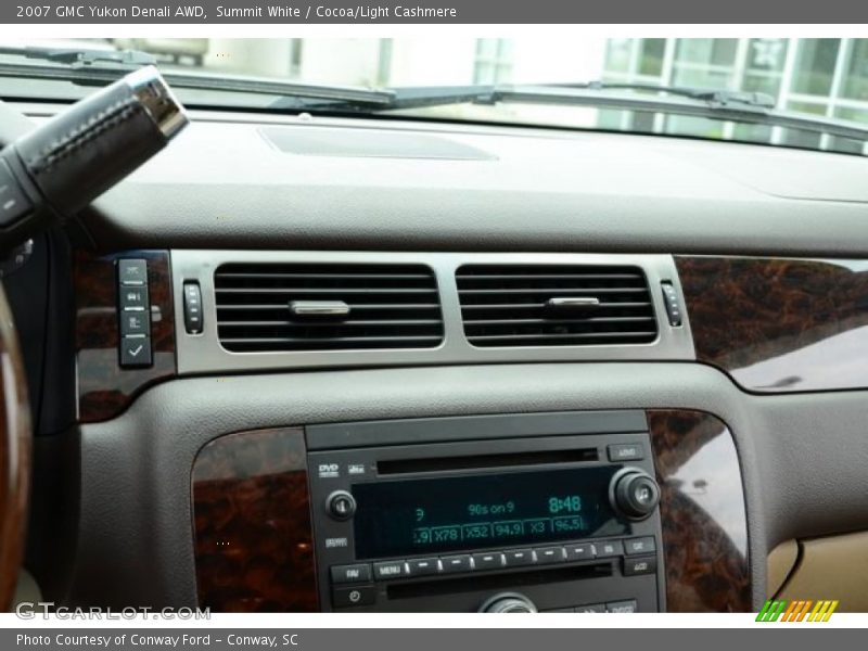 Summit White / Cocoa/Light Cashmere 2007 GMC Yukon Denali AWD