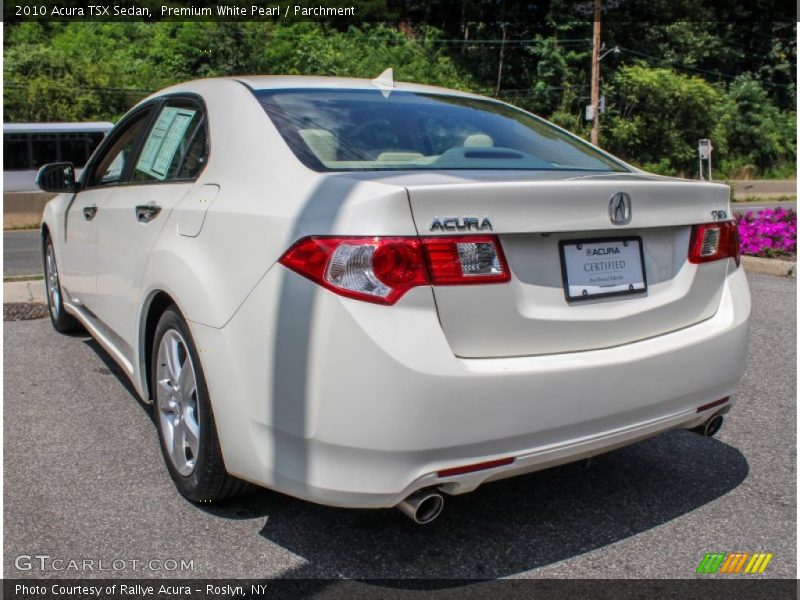 Premium White Pearl / Parchment 2010 Acura TSX Sedan