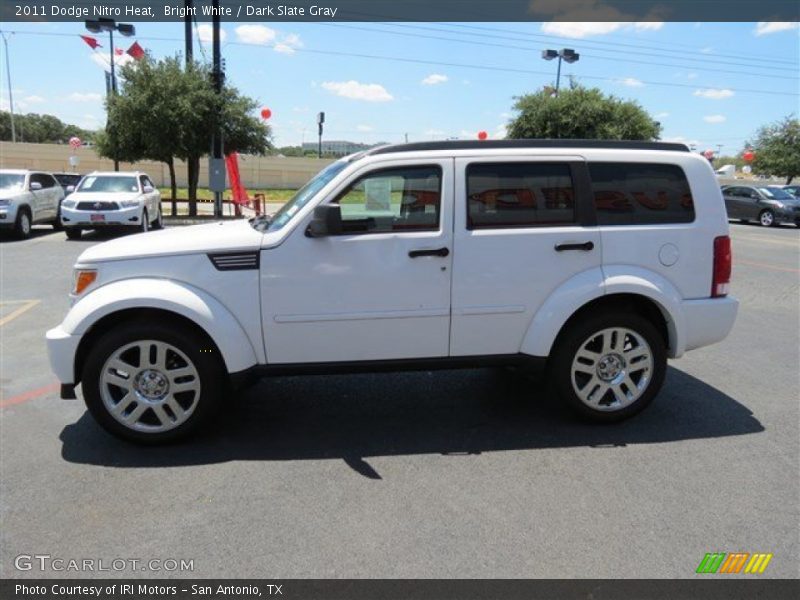 Bright White / Dark Slate Gray 2011 Dodge Nitro Heat