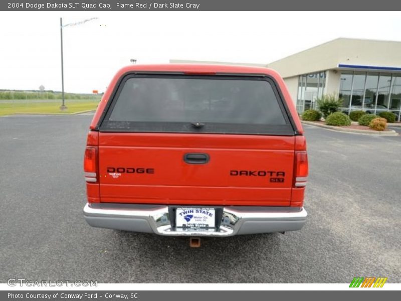 Flame Red / Dark Slate Gray 2004 Dodge Dakota SLT Quad Cab
