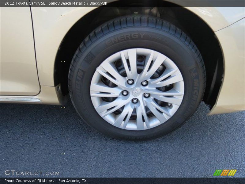 Sandy Beach Metallic / Black/Ash 2012 Toyota Camry SE