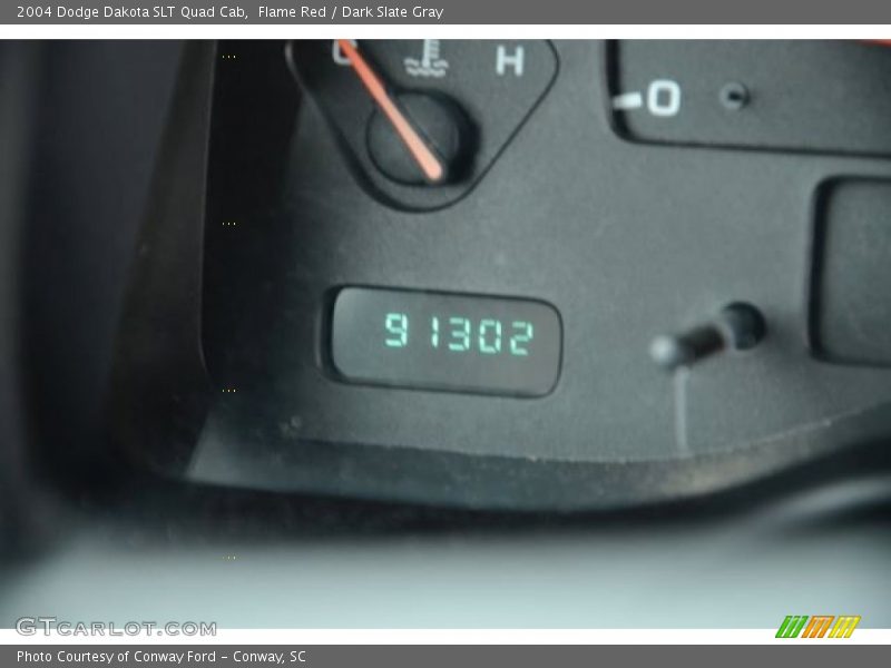 Flame Red / Dark Slate Gray 2004 Dodge Dakota SLT Quad Cab
