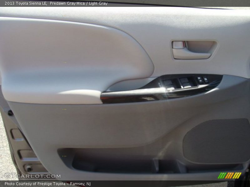 Predawn Gray Mica / Light Gray 2013 Toyota Sienna LE