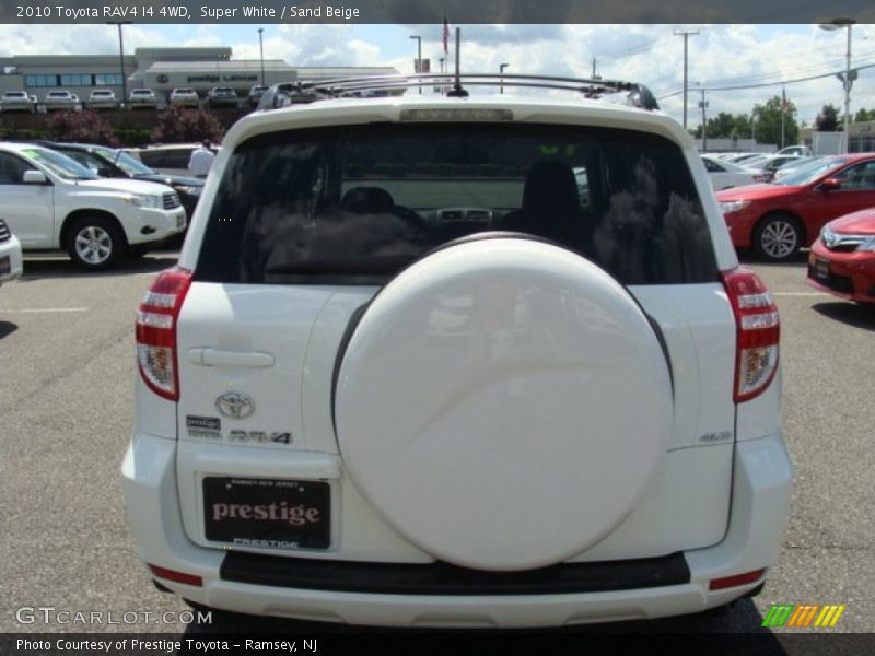 Super White / Sand Beige 2010 Toyota RAV4 I4 4WD