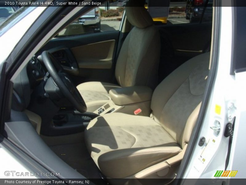 Super White / Sand Beige 2010 Toyota RAV4 I4 4WD