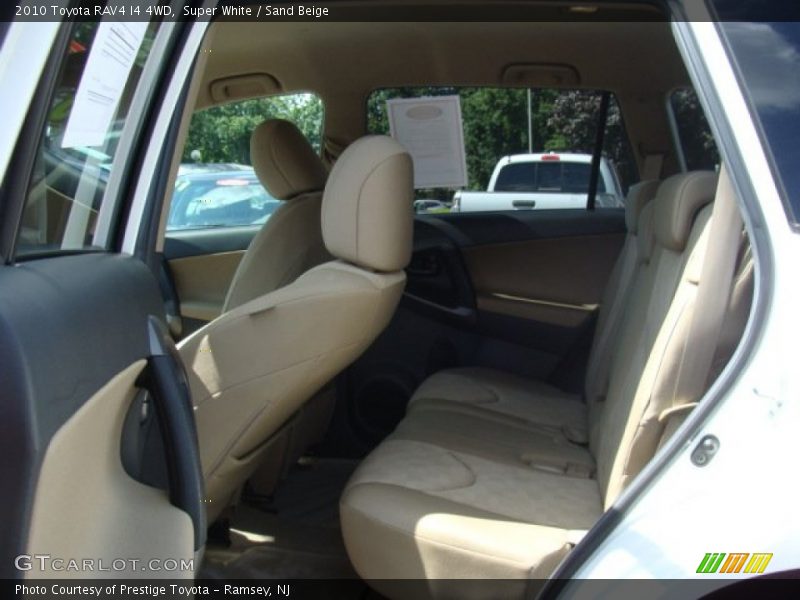 Super White / Sand Beige 2010 Toyota RAV4 I4 4WD