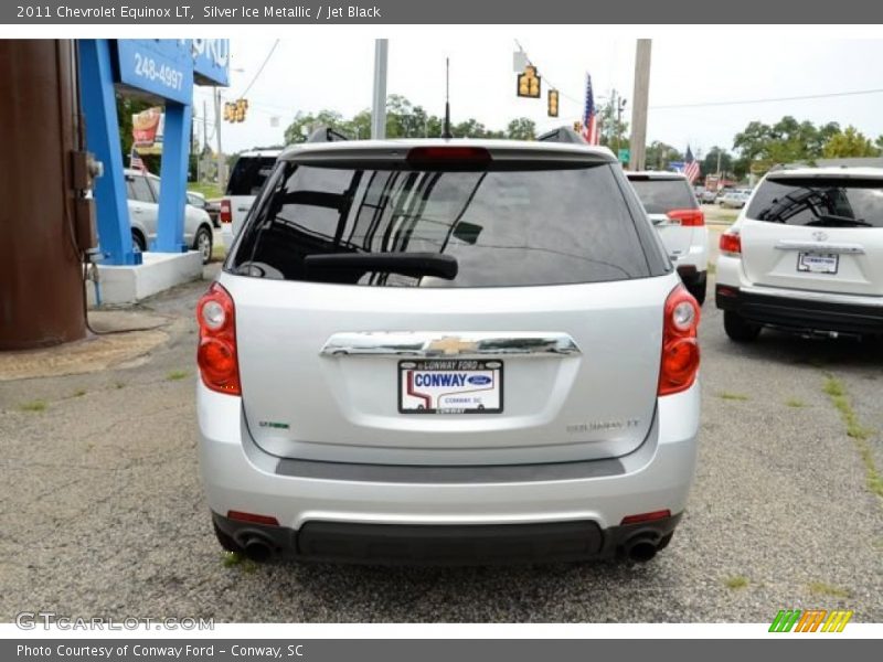 Silver Ice Metallic / Jet Black 2011 Chevrolet Equinox LT