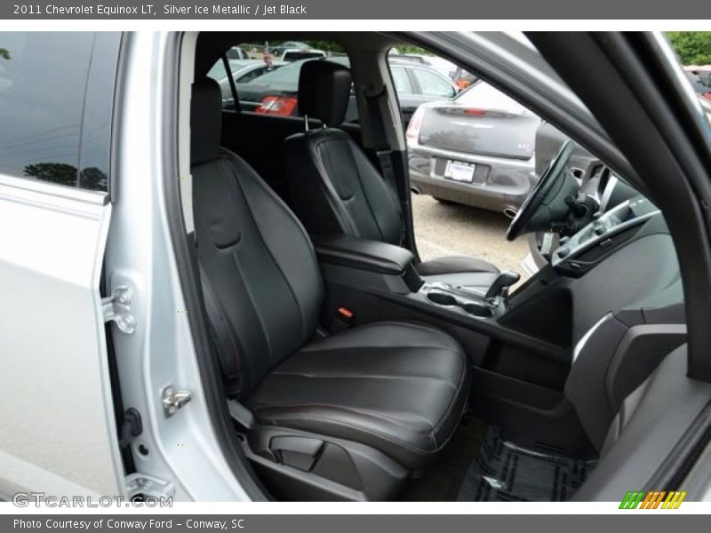 Silver Ice Metallic / Jet Black 2011 Chevrolet Equinox LT