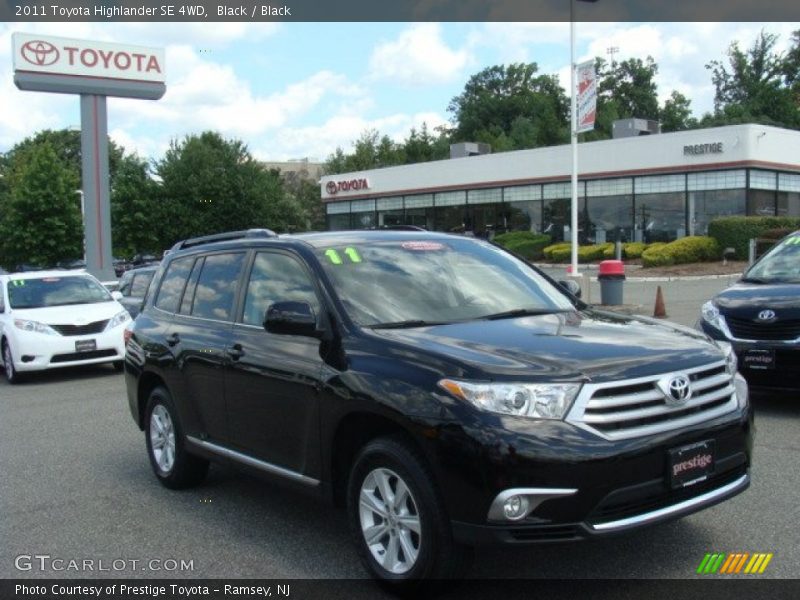 Black / Black 2011 Toyota Highlander SE 4WD