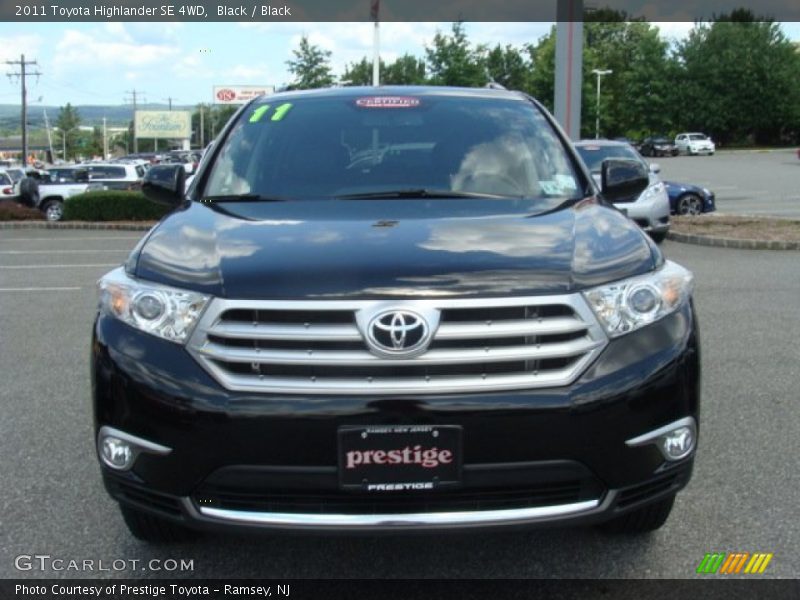 Black / Black 2011 Toyota Highlander SE 4WD